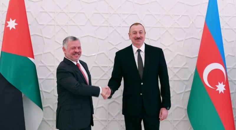 Король Иордании поздравил главу Азербайджана