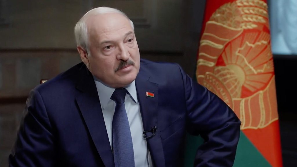 Лукашенко заявил, что Минск не планирует «вышвыривать» западных дипломатов