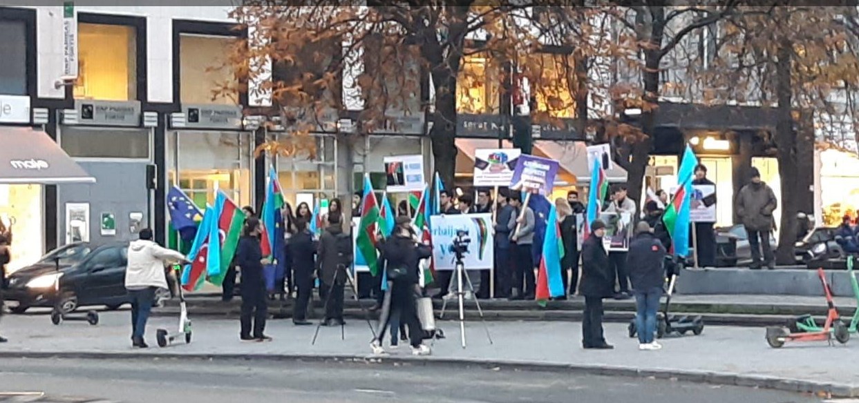 Проживающие в Европе азербайджанцы приветствуют грядущий визит Алиева