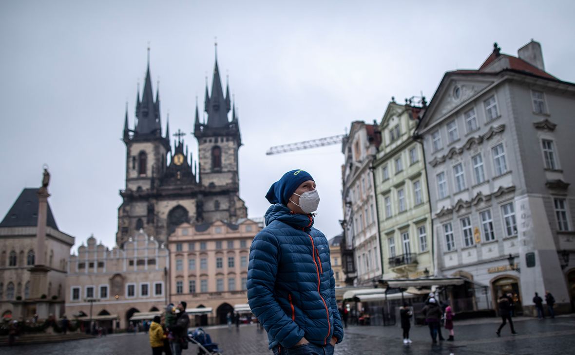 В Чехии отменяет режим ЧС из-за коронавируса