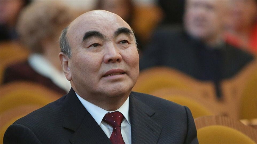 С бывшего президента Кыргызстана сняли обвинения по делу «Кумтора»