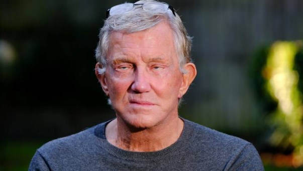Английский пенсионер после операции не может сомкнуть глаз
