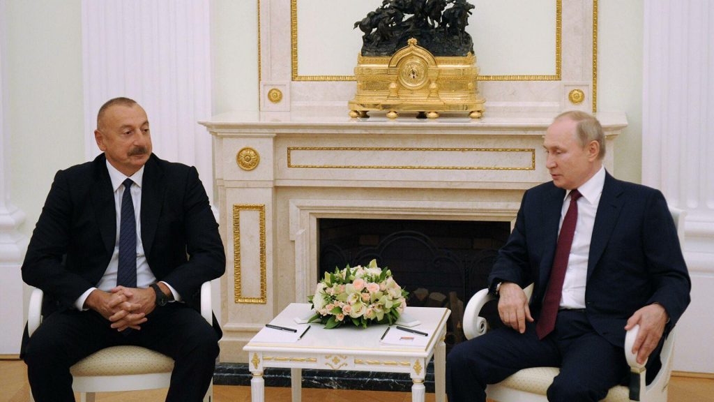 Кремль: Ильхам Алиев и Путин обсудили Украину и Казахстан