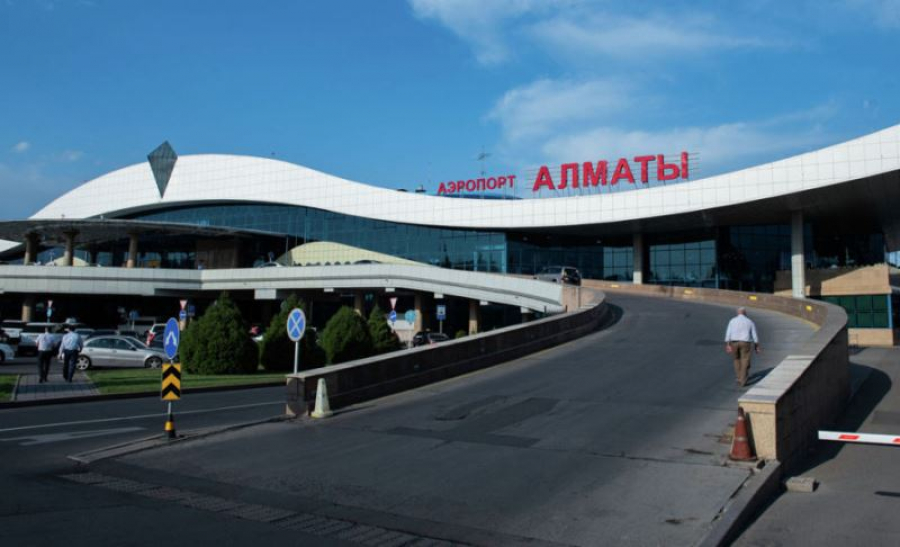 Аэропорт Алматы закрыли на неопределенный срок