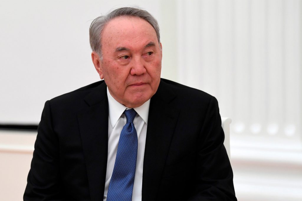Назарбаеву пожизненно сохранят право выступать перед парламентом Казахстана