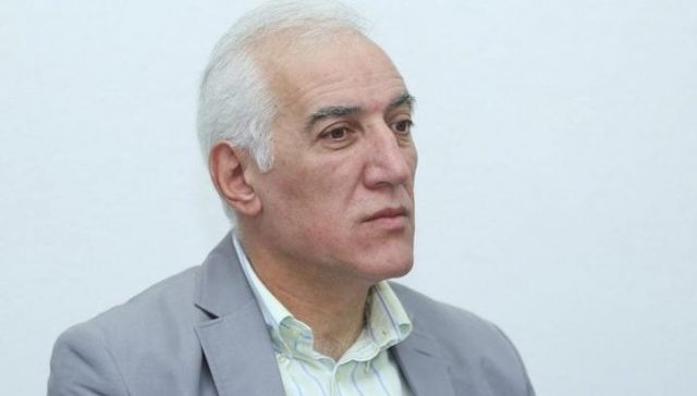 Кандидат в президенты Армении написал заявление о выходе из АНК