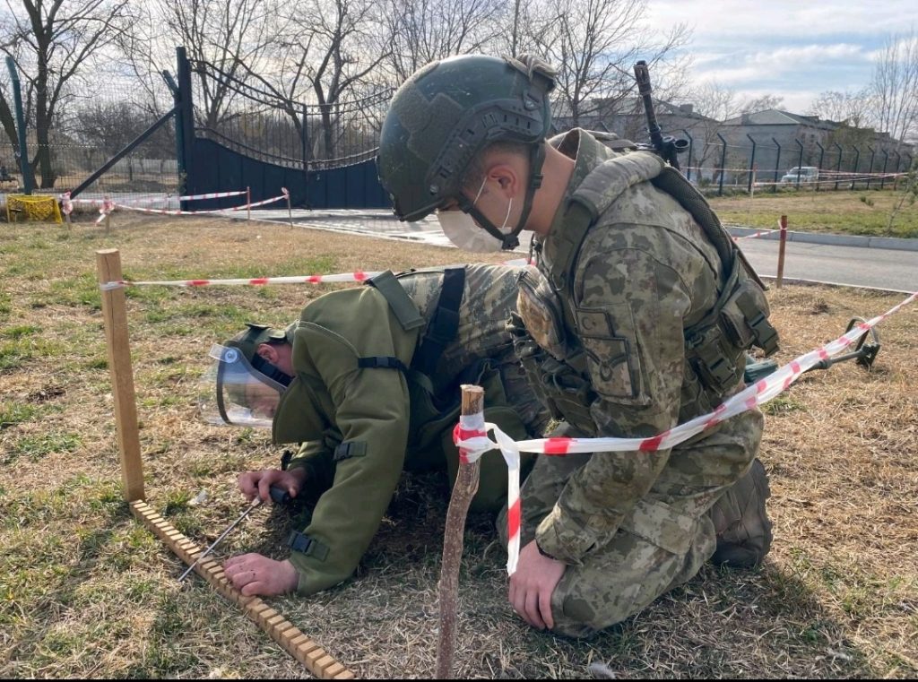 Турецкие саперы проводят тренинг в Азербайджане