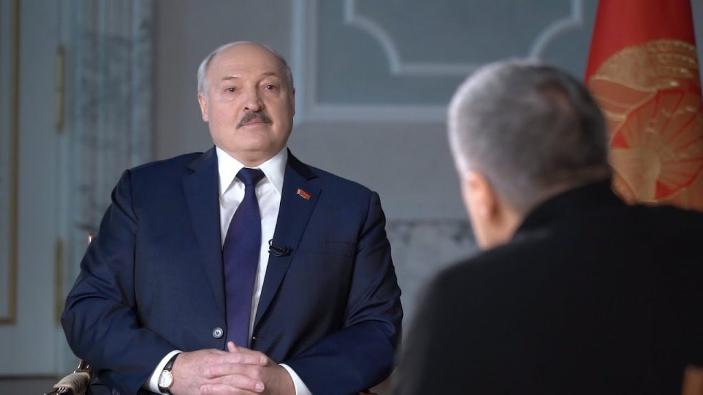 Лукашенко: Вместе с Путиным дадим совместный ответ, если Киев начнет войну против Донбасса