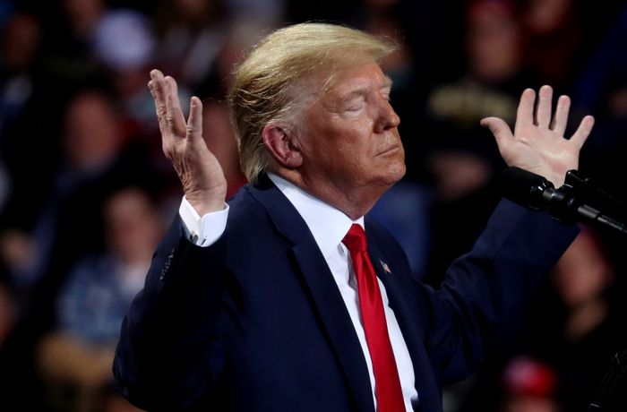 Трамп заявил, что США «катятся в ад»: видео