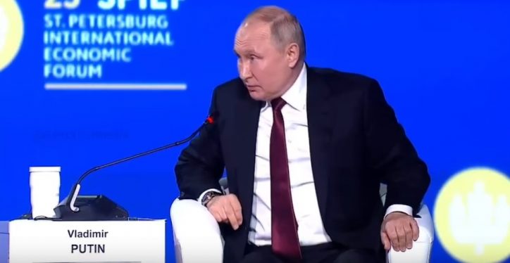 Путин считает СССР "исторической Россией" (видео)