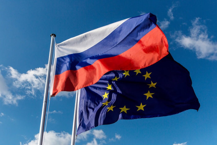Евросоюз еще на год продлил санкции за нарушения прав человека в России