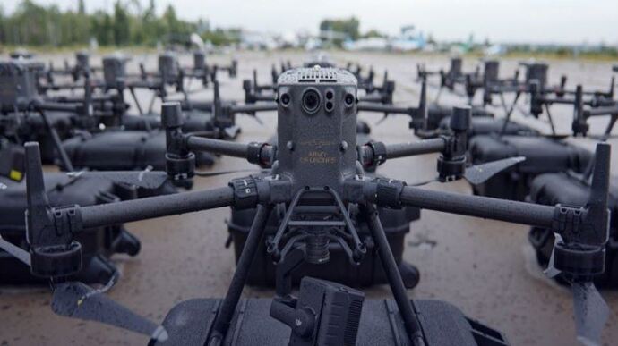 Первые дроны-разведчики Fly Eye уже в Украине