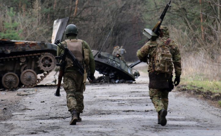 Россия перебросила войска с Херсонского направления в Луганскую область