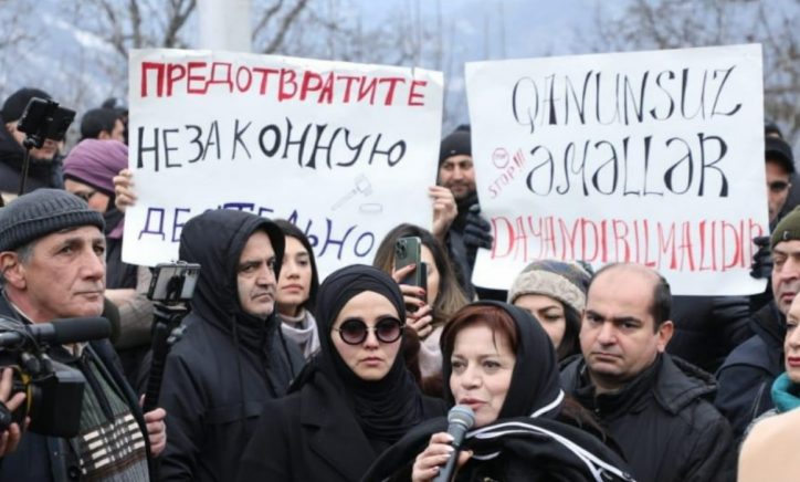 Парламент Азербайджана направил обращения в связи с акцией на Лачинской дороге