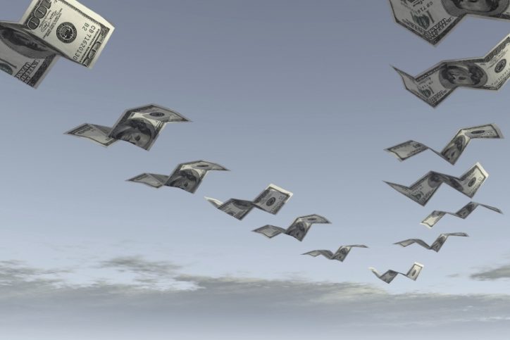 Доллар потерял позиции в мировых валютных резервах