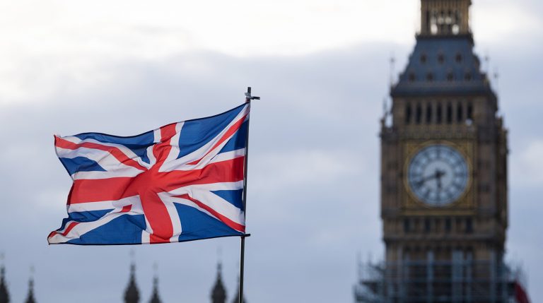 Britaniyanın Baş Qərargah rəisi: "Vətəndaşlar müharibəyə hazır olmalıdırlar"