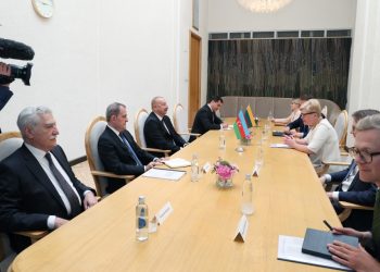 В Вильнюсе началась встреча Ильхама Алиева с премьер-министром Литвы Ингридой Шимоните (фото)