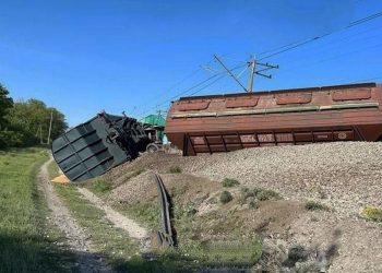 Кто взрывает Крым