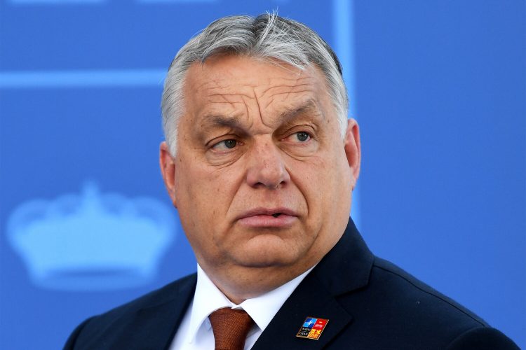 Macarıstan Ermənistana milyonlarla avro dəyərində hərbi yardım verilməsinə mane olub