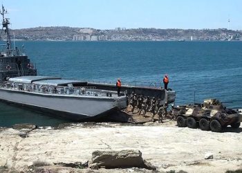Проведены тактические учения ВМС (видео)