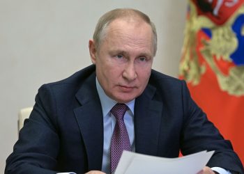 После двух атак Путин велел усилить защиту Крымского моста