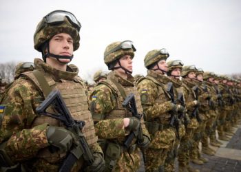 Около 15 тыс. украинских военнослужащих прошли обучение в Великобритании