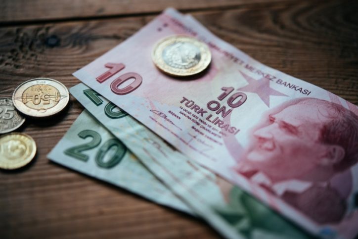 Курс доллара в Турции превысил 25 лир