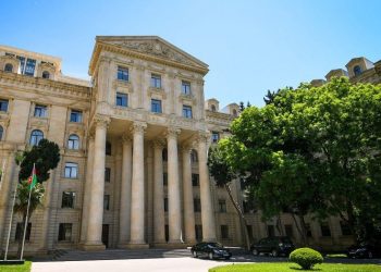 МИД Азербайджана осудил нападение армянских радикалов на турецких дипломатов 59 МИД Азербайджана осудил нападение армянских радикалов на турецких дипломатов