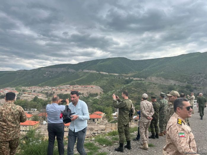 Представители дипкорпуса посетили село Забух