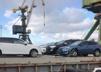 Япония запретила экспорт в РФ гибридов и авто с объемом двигателя свыше 1,9 л
