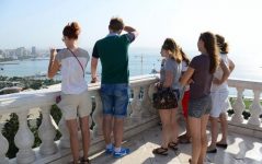 В России выросла продажа туров в Азербайджан