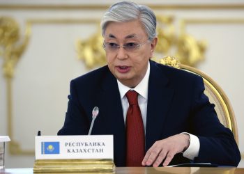 Токаев поручил кабмину урегулировать ситуацию на границе Казахстана и Кыргызстана