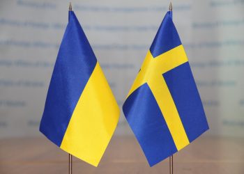 Швеция предоставит Украине €500 млн и насосы для питьевой воды