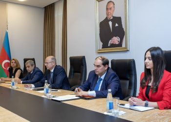 Шахбазов обсудил с делегацией Total Energies сотрудничество по проектам "зеленой" энергии 84 Шахбазов обсудил с делегацией Total Energies сотрудничество по проектам "зеленой" энергии
