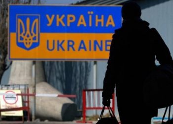 Польша начала выдавать Киеву мужчин призывного возраста