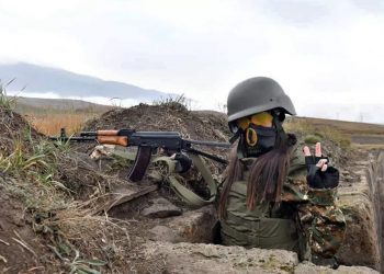 Так кому же помогает Армения?