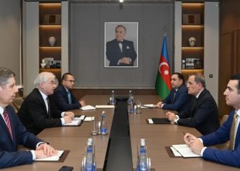 Байрамов рассказал Ховаеву о провокациях армянской стороны (фото)