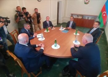 Армяне Карабаха покинули Евлах. Онлайн 14 Армяне Карабаха покинули Евлах. Онлайн