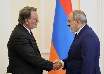 Пашинян попросил США помочь Армении 19 Пашинян попросил США помочь Армении