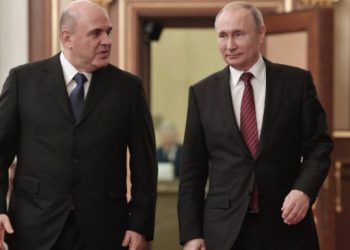 Путин проиндексировал свою зарплату, не забыв и о Мишустине