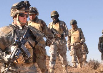 В Армению десантировались офицеры 101-й воздушно-десантной дивизии США 44 В Армению десантировались офицеры 101-й воздушно-десантной дивизии США