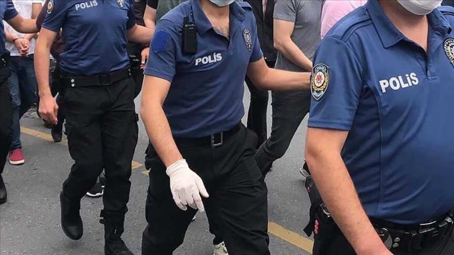 Türkiyədə irimiqyaslı əməliyyat! 900 nəfər saxlanıldı