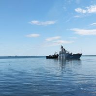 Военные корабли Каспийской флотилии РФ покинули бакинский порт (фото)