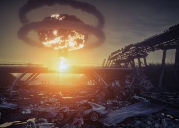 Караганов призвал подготовиться к ядерному удару по Европе