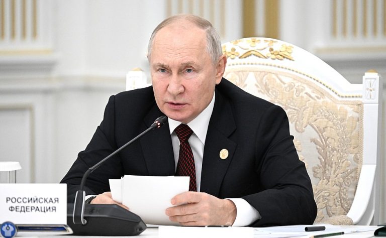 Putin: “Müstəqil Fələstin dövləti yaradılmalıdır” 
