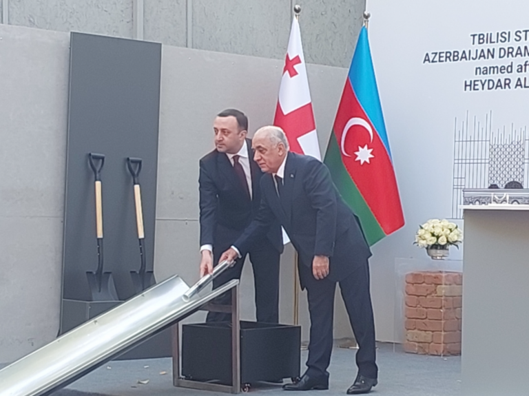 Tbilisidə Azərbaycan Dram Teatrının təməli qoyulub