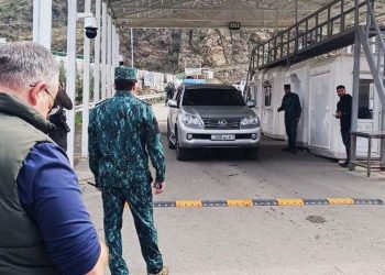 Граждане Туркменистана, Украины, Израиля, Беларуси, Венгрии, Казахстана и Венесуэлы пересекали КПП "Лачин"