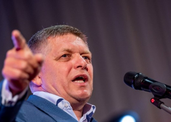 Эстония не пустит Фицо на Парад Победы в Москву