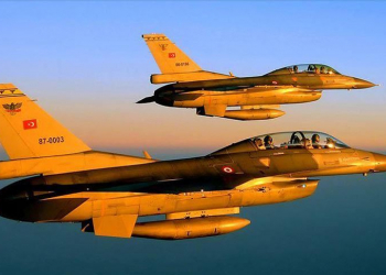 Турецкие F-16 выполнили учебные полеты над западом Черного моря 3 Турецкие F-16 выполнили учебные полеты над западом Черного моря