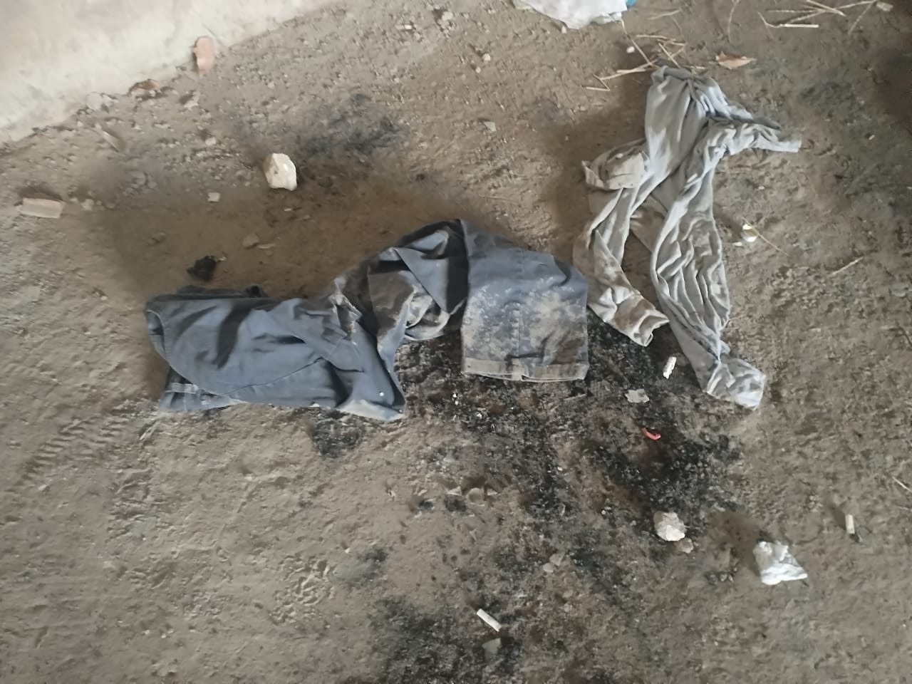 Почему в Ясамальском районе все еще не ликвидирован притон наркоманов и бомжей около школы? (фото)